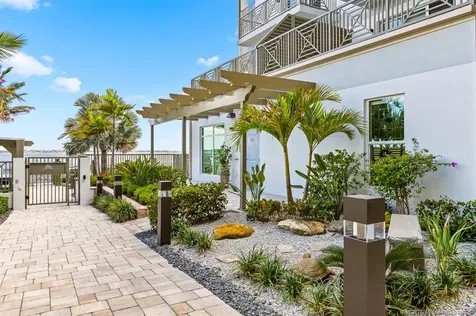 41 SW Seminole Street Stuart FL 34994
