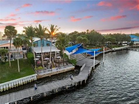 41 SW Seminole Street Stuart FL 34994