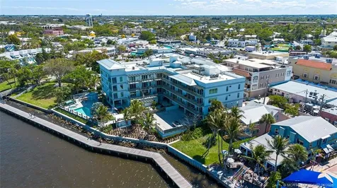 41 SW Seminole Street Stuart FL 34994
