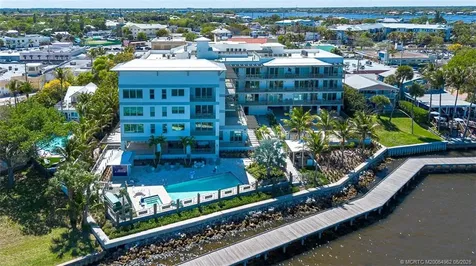 41 SW Seminole Street Stuart FL 34994