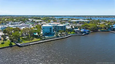 41 SW Seminole Street Stuart FL 34994