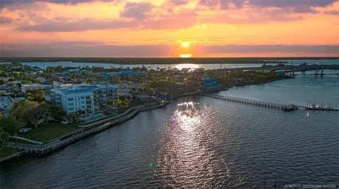41 SW Seminole Street Stuart FL 34994