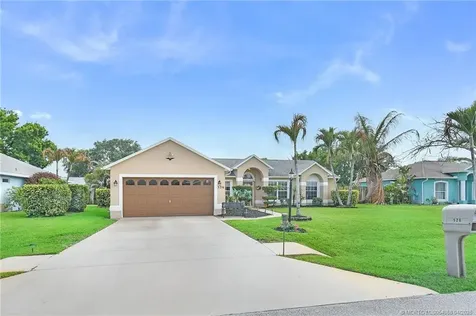 526 NE Vanda Terrado Jensen Beach FL 34957