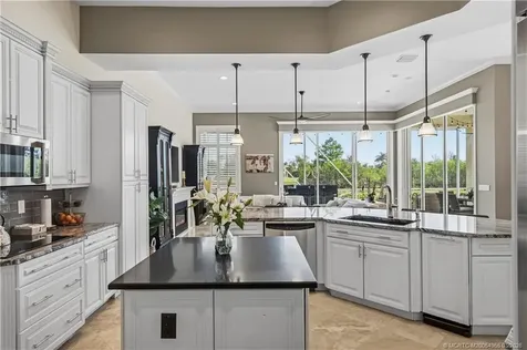 281 SW Hatteras Court Palm City FL 34990