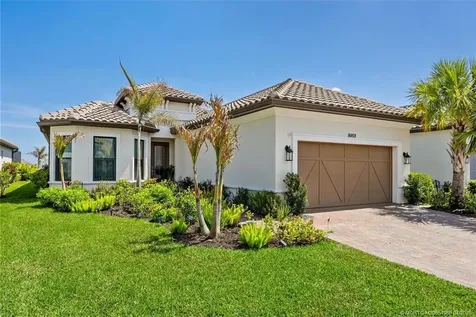 9959 SW Cloister Drive Port St Lucie FL 34987