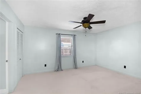 542 NW La Brea Avenue Port St Lucie FL 34983