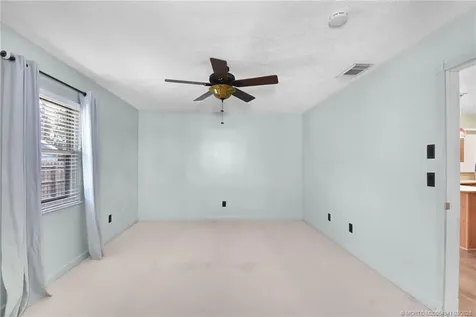 542 NW La Brea Avenue Port St Lucie FL 34983