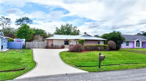 542 NW La Brea Avenue Port St Lucie FL 34983