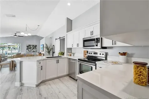 4365 Pine Ridge Court Weston FL 33331