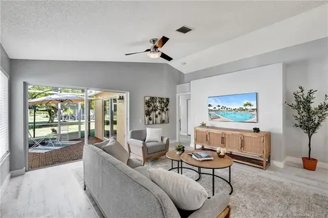 4365 Pine Ridge Court Weston FL 33331