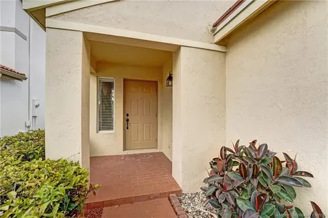 4365 Pine Ridge Court Weston FL 33331