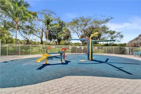 4365 Pine Ridge Court Weston FL 33331
