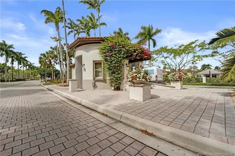 4365 Pine Ridge Court Weston FL 33331