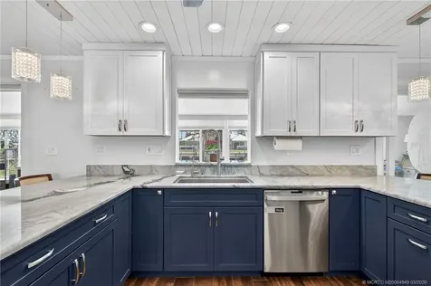 2004 5th Court SE Vero Beach FL 32962