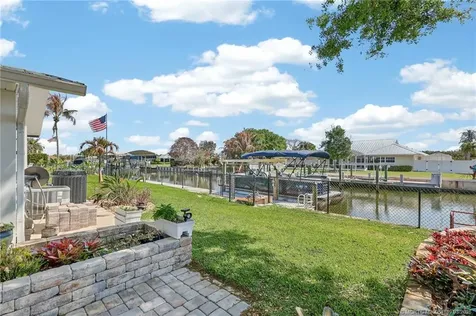 2004 5th Court SE Vero Beach FL 32962