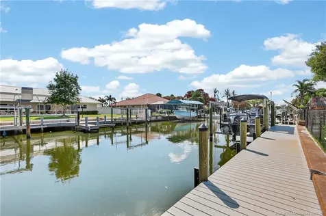 2004 5th Court SE Vero Beach FL 32962