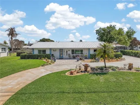 2004 5th Court SE Vero Beach FL 32962