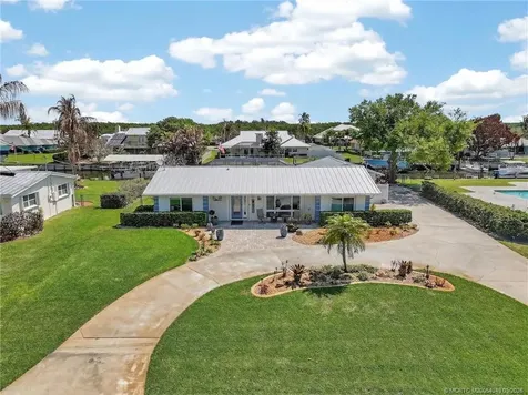 2004 5th Court SE Vero Beach FL 32962