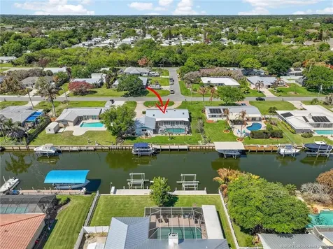 2004 5th Court SE Vero Beach FL 32962