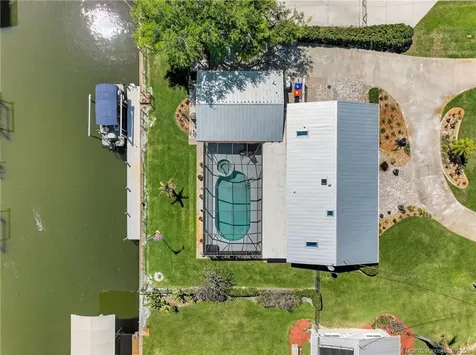 2004 5th Court SE Vero Beach FL 32962