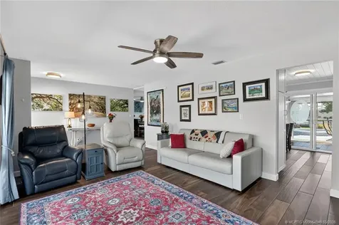 2004 5th Court SE Vero Beach FL 32962