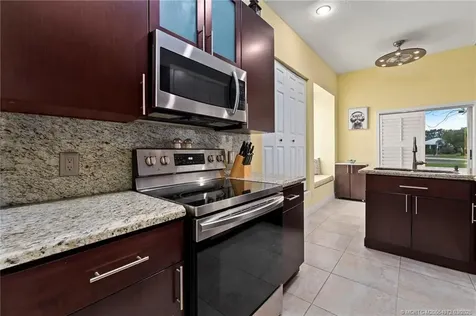 448 SW Fairway Landing Port St Lucie FL 34986