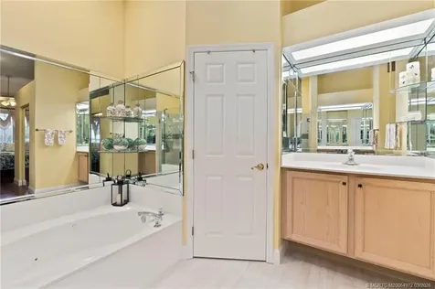 448 SW Fairway Landing Port St Lucie FL 34986