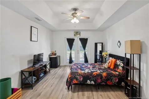 532 SE Ron Rico Terrace Port St Lucie FL 34983