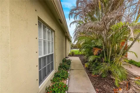9866 SW Eastbrook Circle Port St Lucie FL 34987