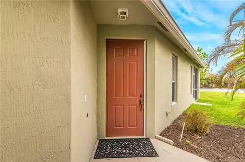 9866 SW Eastbrook Circle Port St Lucie FL 34987