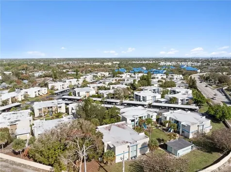 1560 NE 12th Terrace Jensen Beach FL 34957