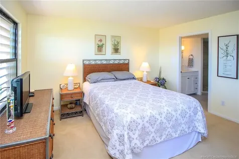 4620 NE Sandpebble Trace Stuart FL 34996