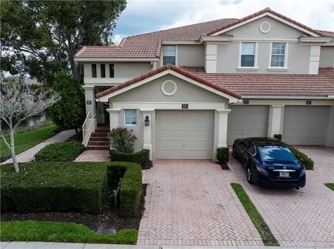 691 SW Glen Crest Way Stuart FL 34997