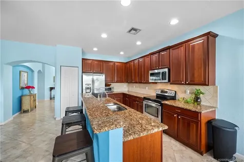 691 SW Glen Crest Way Stuart FL 34997