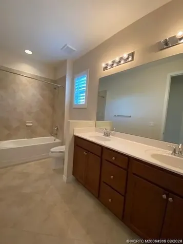 566 SW Glen Crest Way Stuart FL 34997