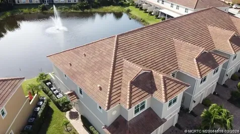 566 SW Glen Crest Way Stuart FL 34997