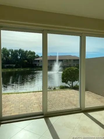 566 SW Glen Crest Way Stuart FL 34997