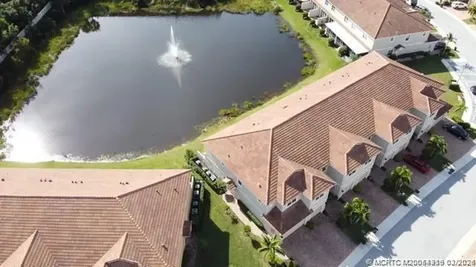 566 SW Glen Crest Way Stuart FL 34997