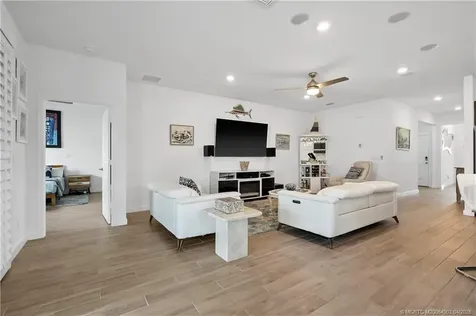 4520 NW Exchange Avenue Jensen Beach FL 34957