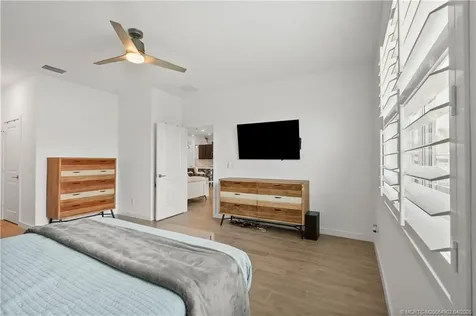 4520 NW Exchange Avenue Jensen Beach FL 34957