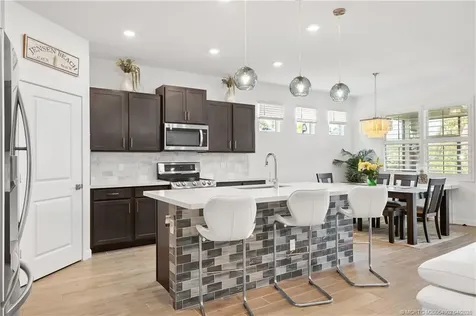 4520 NW Exchange Avenue Jensen Beach FL 34957