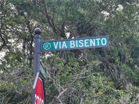 103 SE Via Bisento Port St Lucie FL 34952
