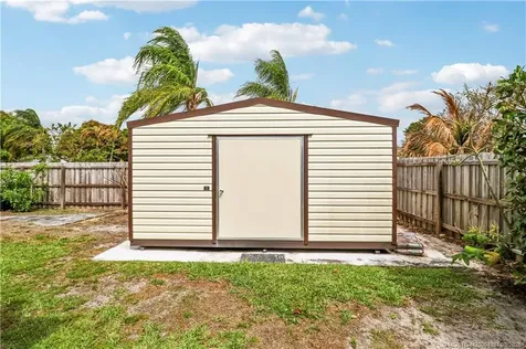 4379 SE Tall Pines Avenue Stuart FL 34997