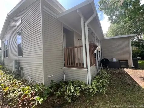 2555 Pga Boulevard Palm Beach Gardens FL 33410