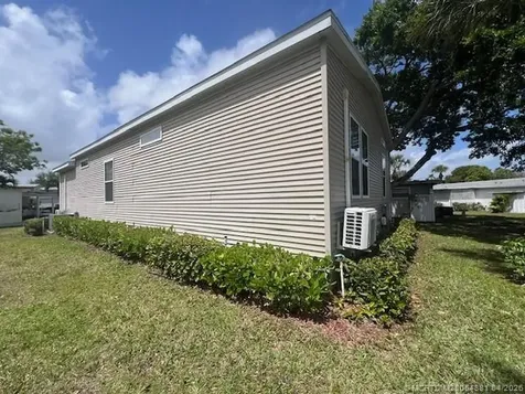2555 Pga Boulevard Palm Beach Gardens FL 33410