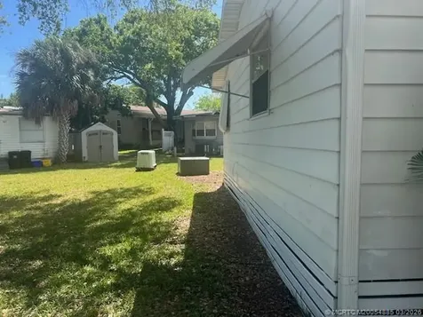 2555 Pga Boulevard Palm Beach Gardens FL 33410