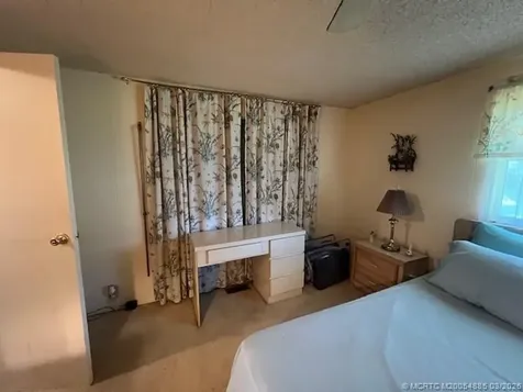 2555 Pga Boulevard Palm Beach Gardens FL 33410