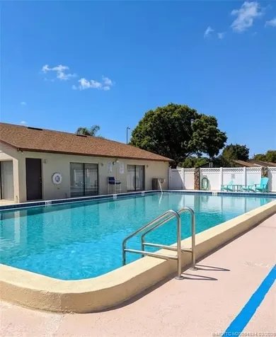 6020 Indrio Road Fort Pierce FL 34951