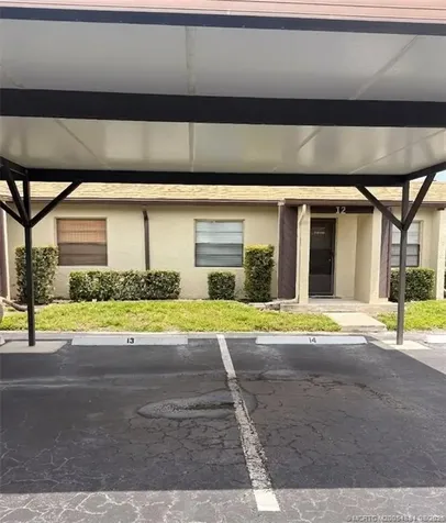 6020 Indrio Road Fort Pierce FL 34951