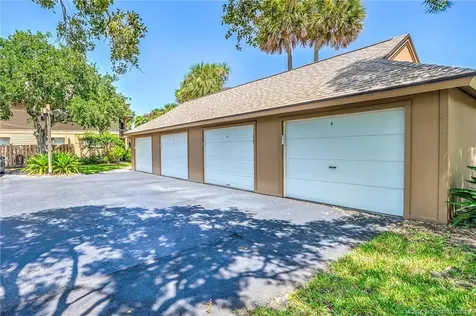 271 NE Edgewater Drive Stuart FL 34996
